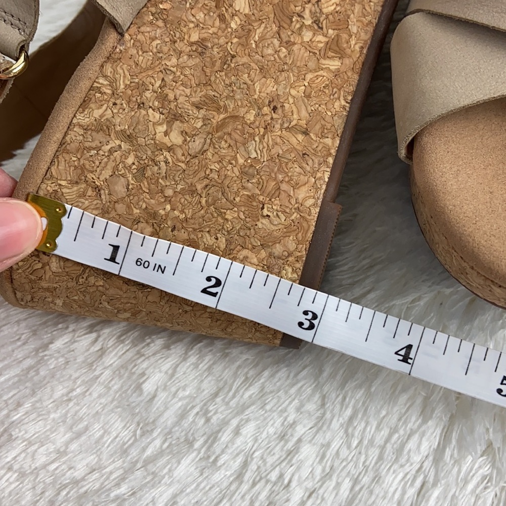 Clarks Comfort Collection Annadel Eirwyn Wedge Sandal - Picture 13 of 14